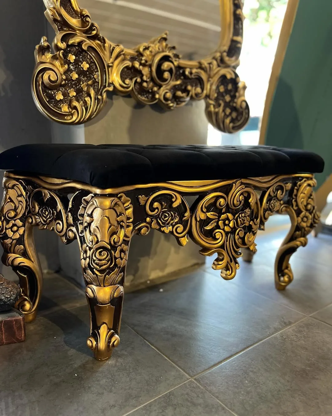 Gold Eskitme Puf Takımı | Klasik Asaletin Modern Yorumu - Görsel 2